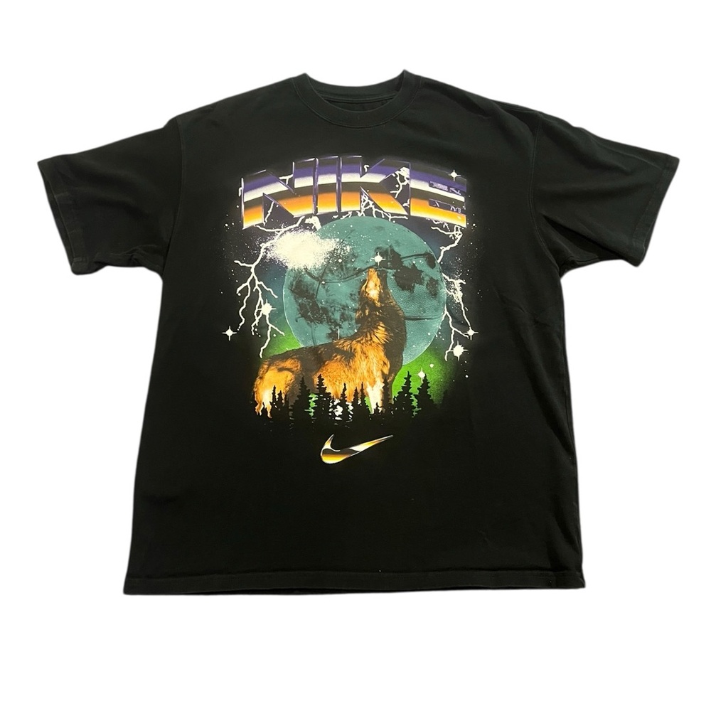 Nike Basketball Howling Wolf Moon Lightning Thunder T Shirt Size Large Men's